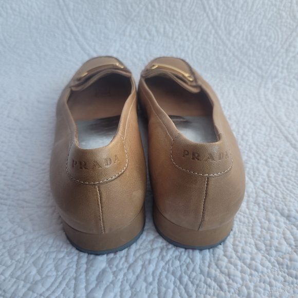 PRADA Vitello Sport Pumps - Picture 4 of 9